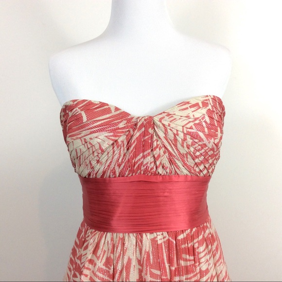 ❌SOLD❌BCBGMaxazria Strapless Bow Sweetheart Dress - Picture 2 of 5
